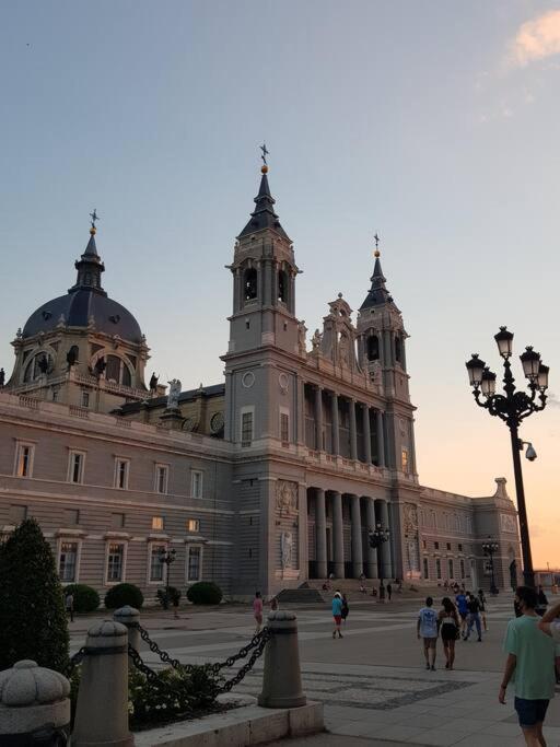 #Madrid Centro. 3D. Gran Via. Callao.Puerta Del Sol Exterior photo